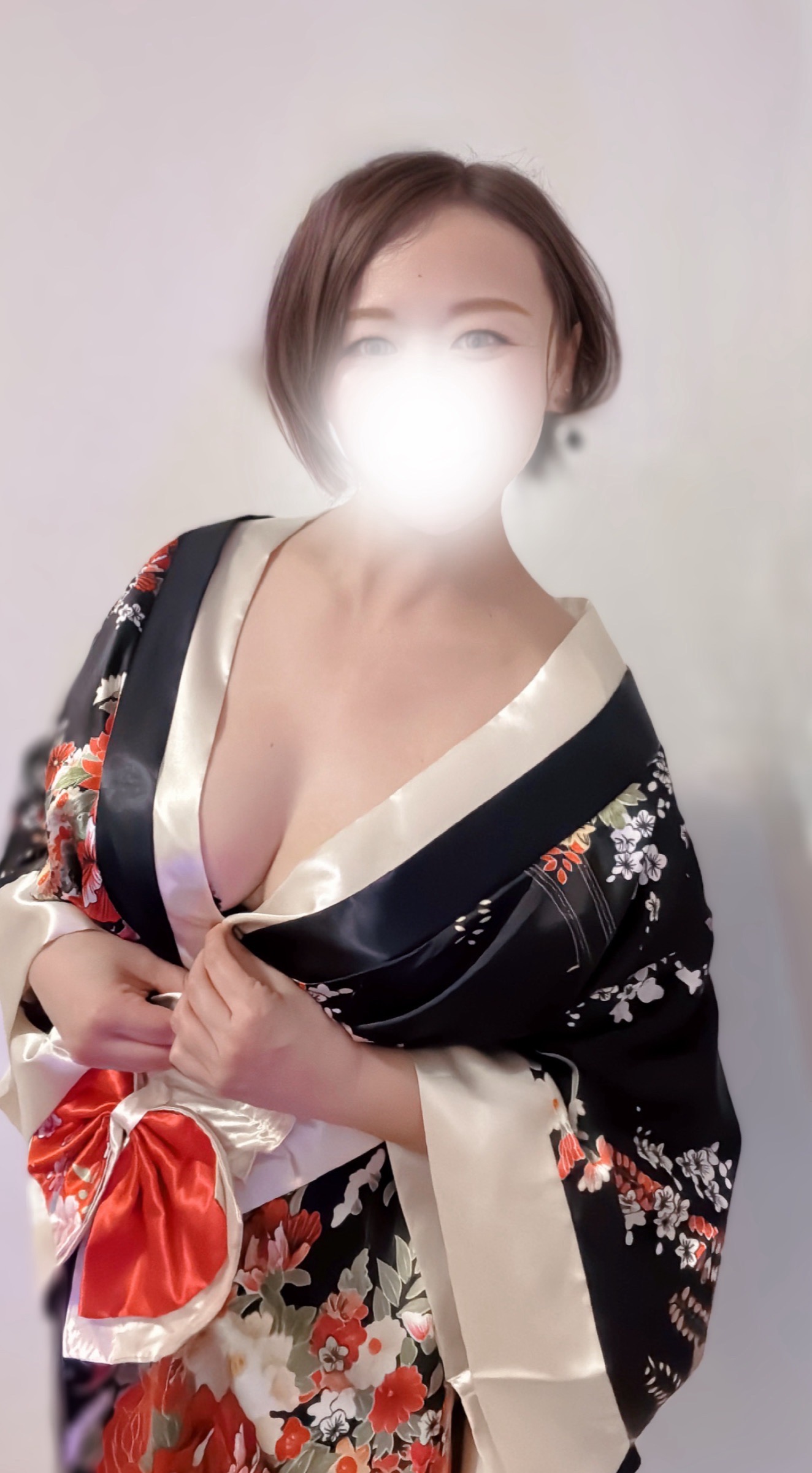 班目しおん〝マダラメ〟